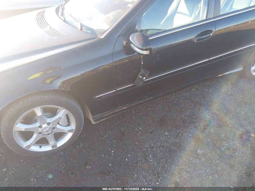 2007 Mercedes-Benz C 230 Sport VIN: WDBRF52H67F928245 Lot: 43701902