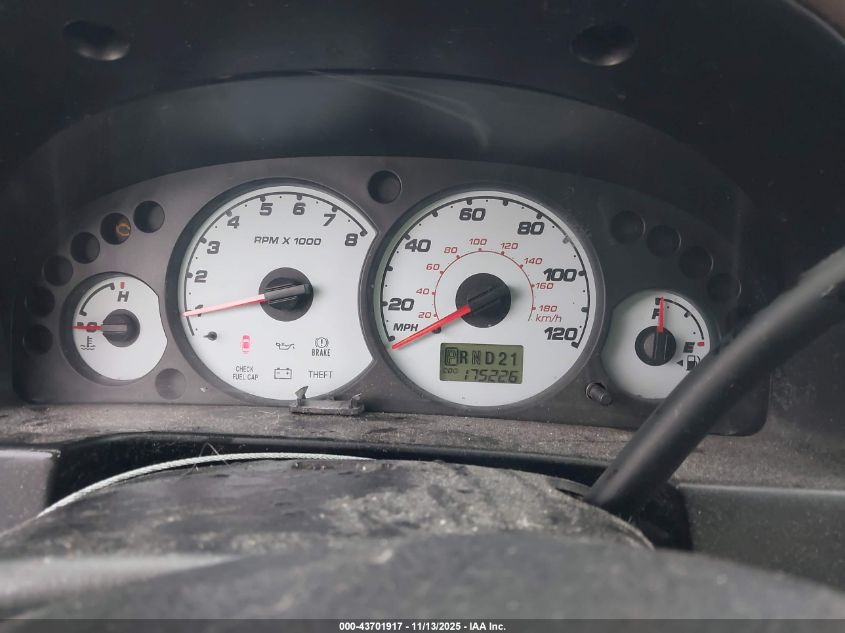 2001 Ford Escape Xls VIN: 1FMYU01151KB14561 Lot: 43701917