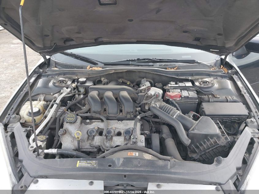 2007 Mercury Milan V6 Premier VIN: 3MEHM08167R657706 Lot: 43701962