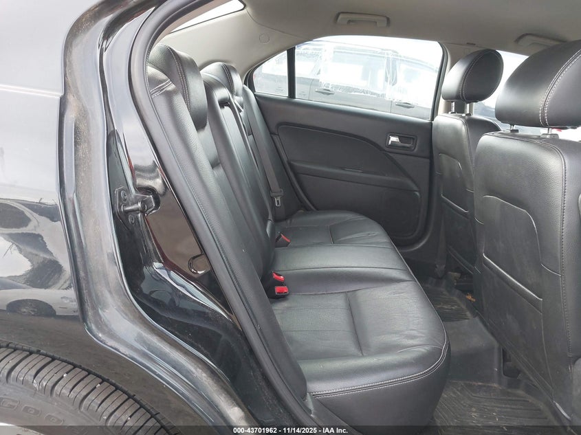 2007 Mercury Milan V6 Premier VIN: 3MEHM08167R657706 Lot: 43701962