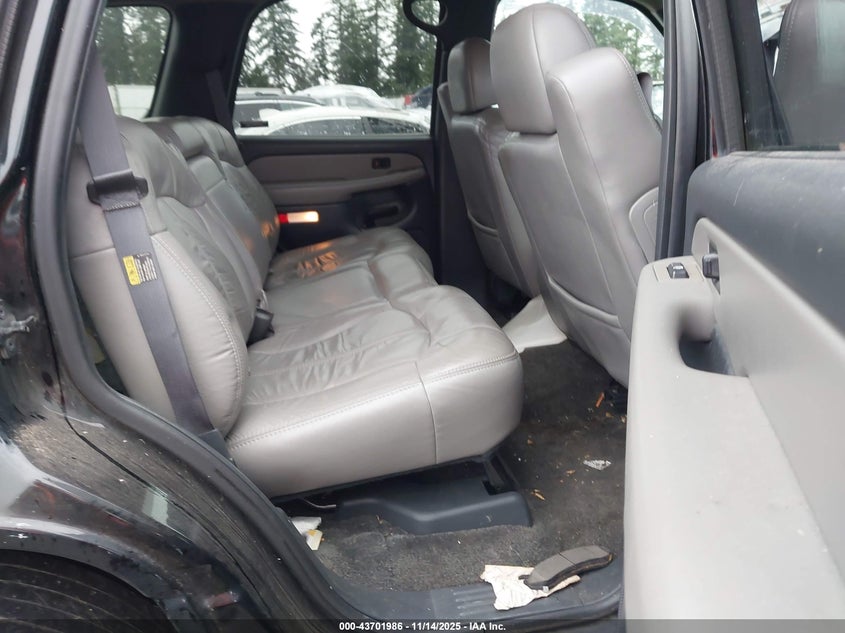 2001 Chevrolet Tahoe Lt VIN: 1GNEK13T71J235025 Lot: 43701986