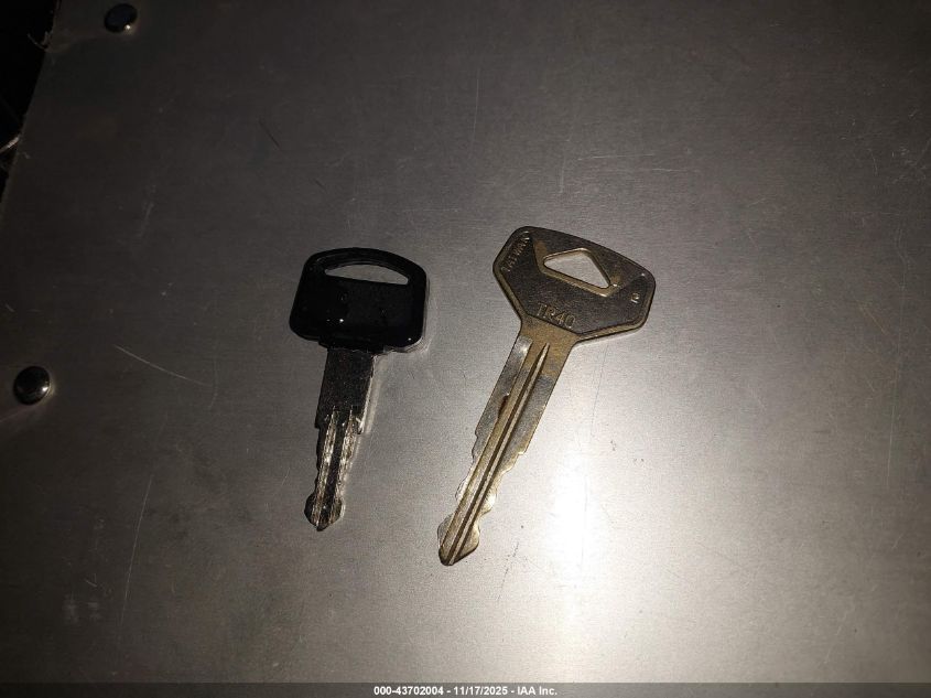 2001 Daewoo Lanos S VIN: KLATA52631B643819 Lot: 43702004