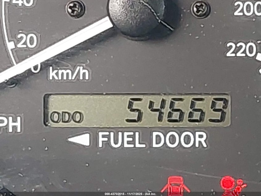 2000 Toyota Camry Xle V6 VIN: 4T1BF28K4YU104659 Lot: 43702015