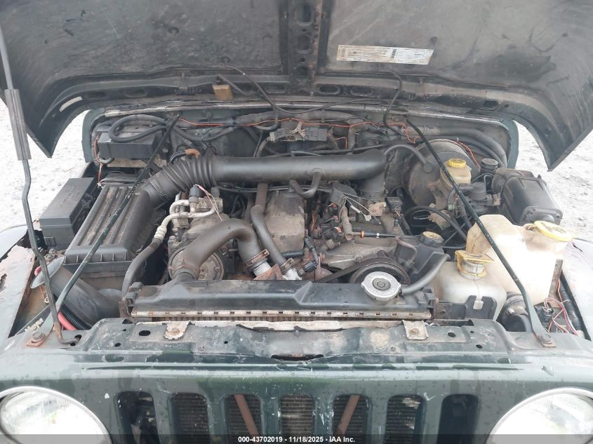 1998 Jeep Wrangler Sahara VIN: 1J4FY49S1WP744005 Lot: 43702019