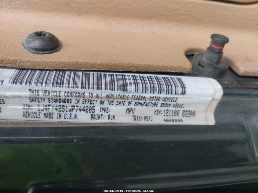 1998 Jeep Wrangler Sahara VIN: 1J4FY49S1WP744005 Lot: 43702019