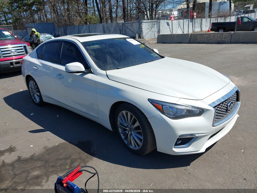 2018 Infiniti Q50 3.0T Luxe