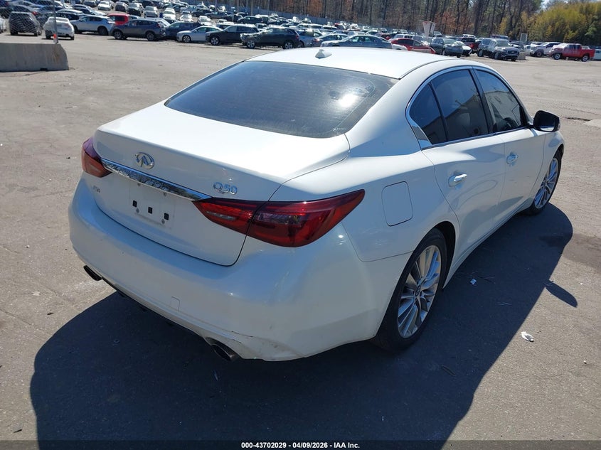 2018 Infiniti Q50 3.0T Luxe
