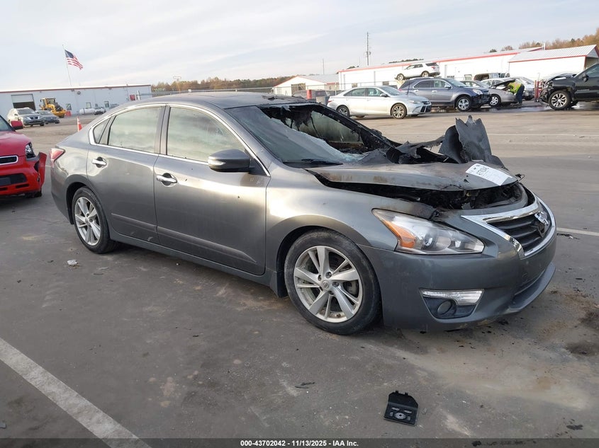 NISSAN ALTIMA 2.5 SV