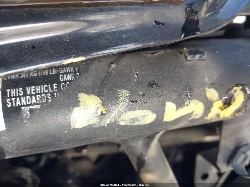 2013 Honda Cbr500 R VIN: MLHPC4410D5000005 Lot: 43702044