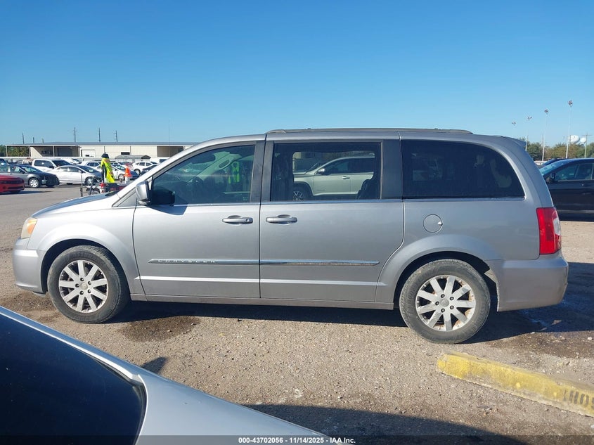 2014 Chrysler Town & Country Touring VIN: 2C4RC1BG9ER216361 Lot: 43702056