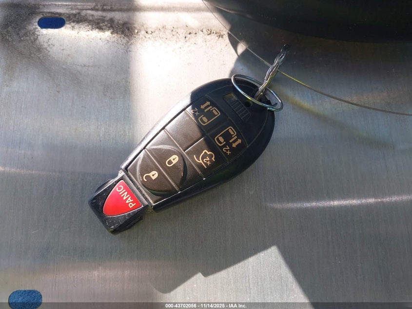 2014 Chrysler Town & Country Touring VIN: 2C4RC1BG9ER216361 Lot: 43702056