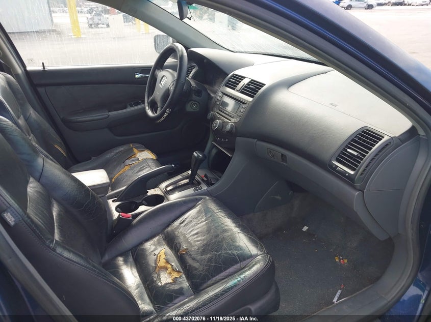 1HGCM66573A018258 2003 HONDA ACCORD photo no. 5