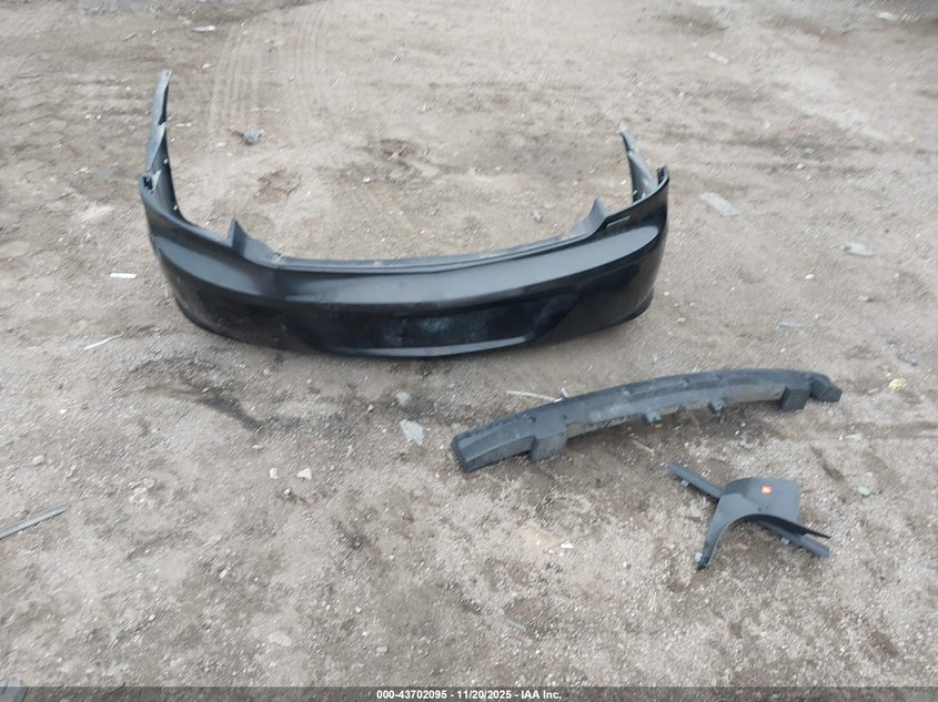 2010 Chrysler Sebring Limited VIN: 1C3CC5FB2AN152607 Lot: 43702095