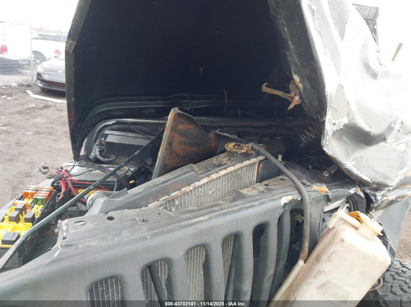 1998 Jeep Wrangler Se VIN: 1J4FY29P7WP716967 Lot: 43702141