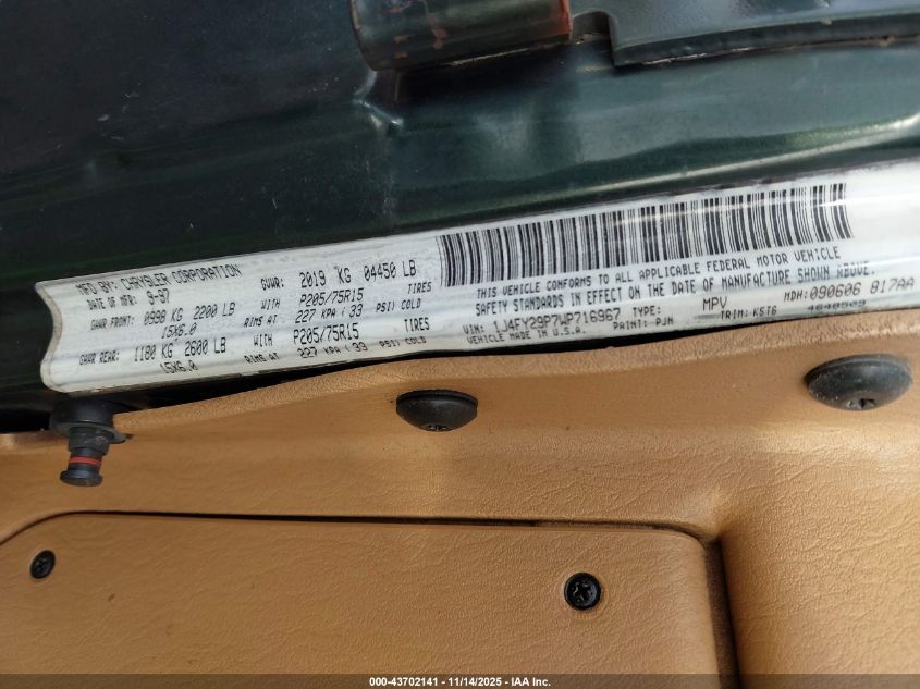 1998 Jeep Wrangler Se VIN: 1J4FY29P7WP716967 Lot: 43702141