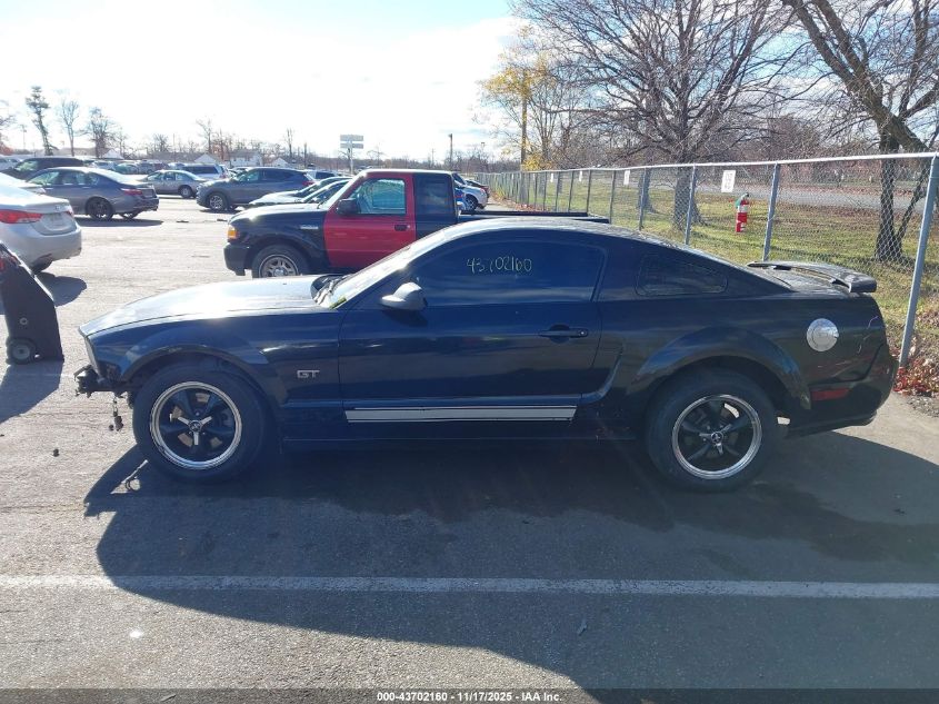 2007 Ford Mustang Gt Deluxe/Gt Premium VIN: 1ZVHT82H375247633 Lot: 43702160