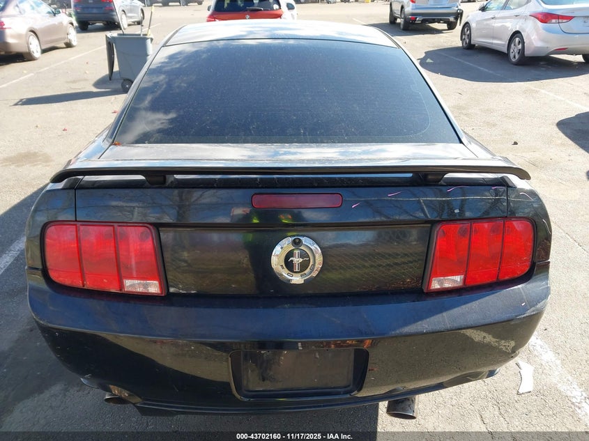 2007 Ford Mustang Gt Deluxe/Gt Premium VIN: 1ZVHT82H375247633 Lot: 43702160