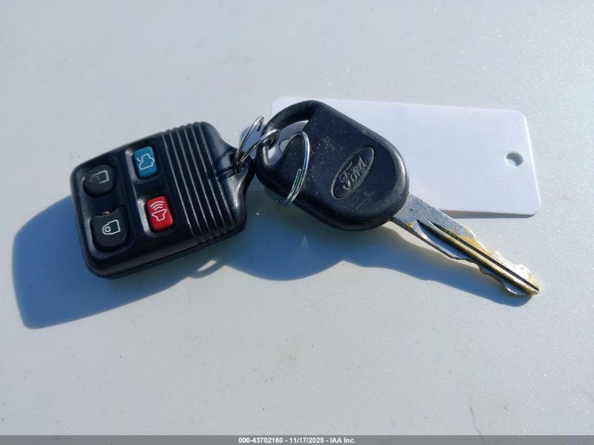 2007 Ford Mustang Gt Deluxe/Gt Premium VIN: 1ZVHT82H375247633 Lot: 43702160