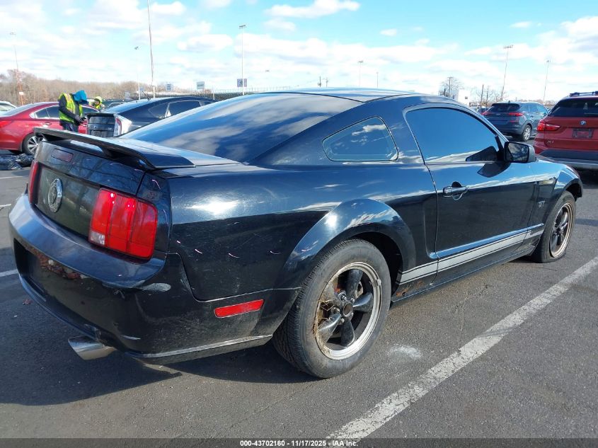 2007 Ford Mustang Gt Deluxe/Gt Premium VIN: 1ZVHT82H375247633 Lot: 43702160
