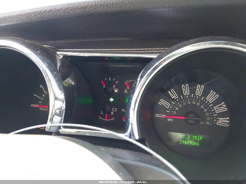 2007 Ford Mustang Gt Deluxe/Gt Premium VIN: 1ZVHT82H375247633 Lot: 43702160