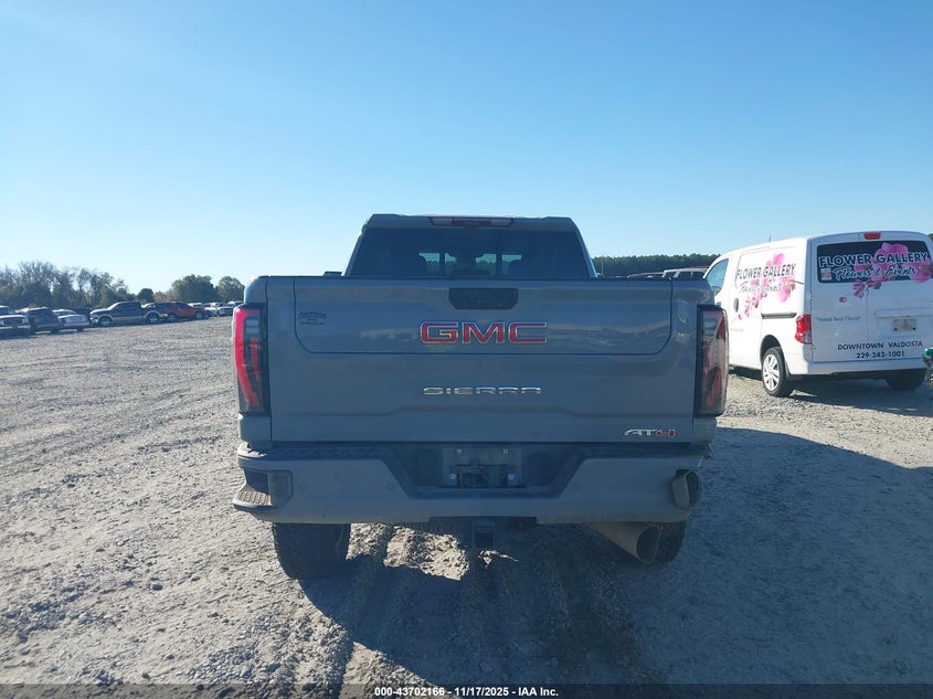 2025 GMC Sierra 2500Hd 4Wd Standard Bed At4 VIN: 1GT4UPEY8SF245786 Lot: 43702166