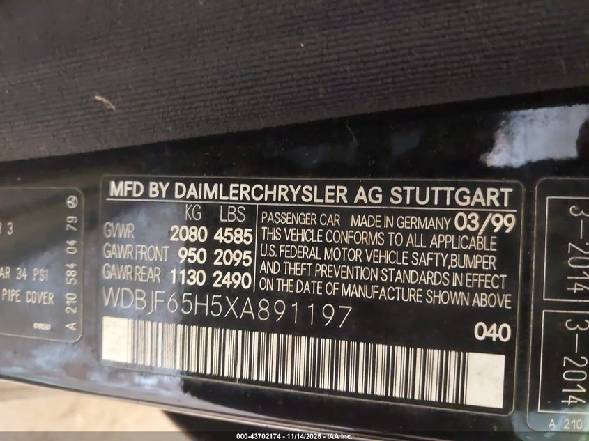 1999 Mercedes-Benz E 320 VIN: WDBJF65H5XA891197 Lot: 43702174
