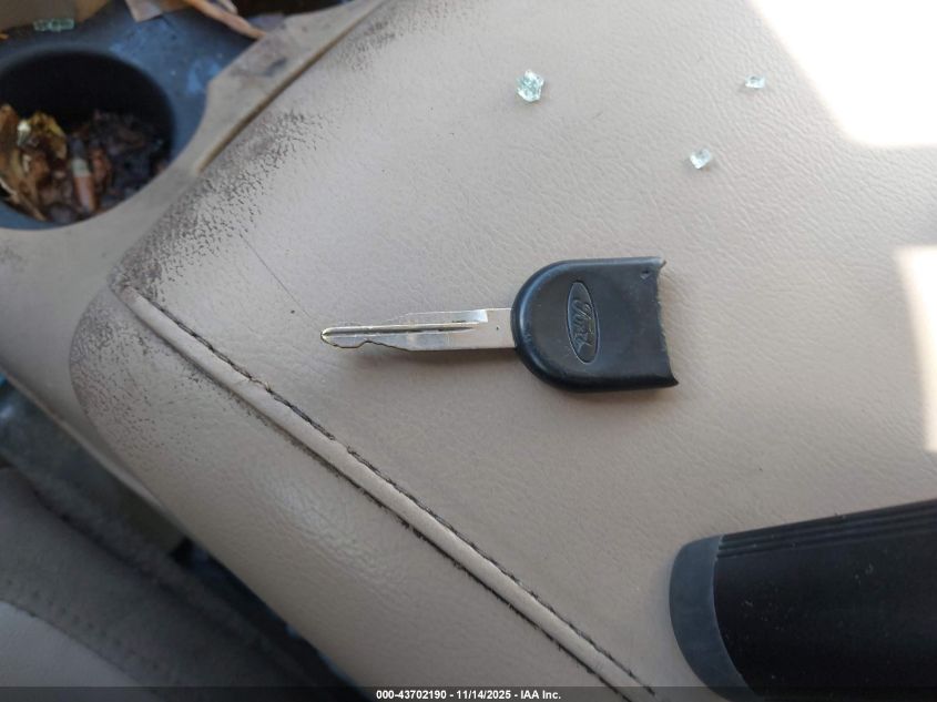 2005 Ford Expedition Limited VIN: 1FMFU20505LA86028 Lot: 43702190