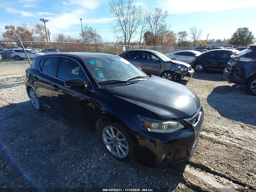 LEXUS CT 200H PREMIUM