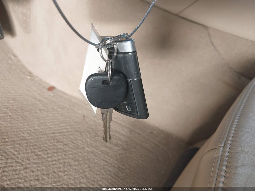 2010 Cadillac Cts Luxury VIN: 1G6DE5EG5A0106633 Lot: 43702224