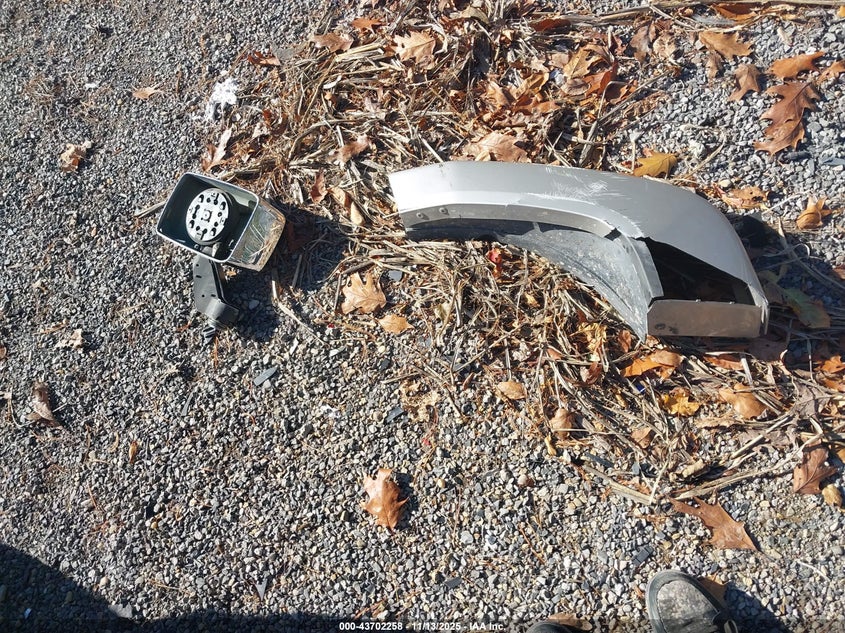 2006 Hummer H3 Suv VIN: 5GTDN136768178127 Lot: 43702258