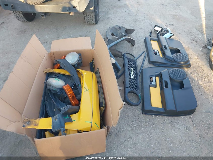 2007 Toyota Fj Cruiser VIN: JTEBU11F870066615 Lot: 43702269