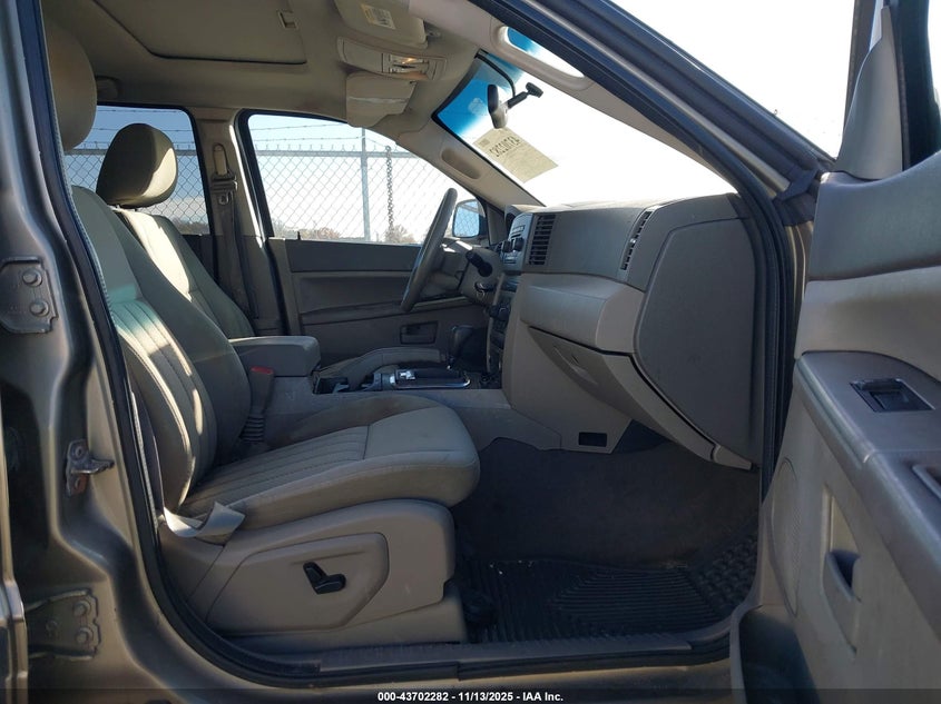 1J4HR48N55C589384 2005 JEEP GRAND CHEROKEE photo no. 5