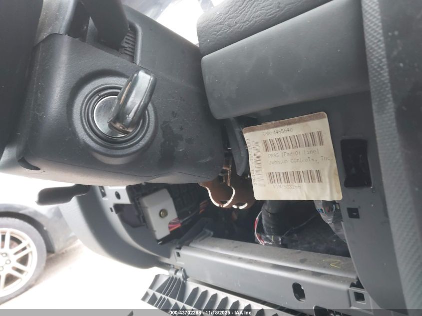 2005 Jeep Liberty Sport VIN: 1J4GL48555W583256 Lot: 43702288