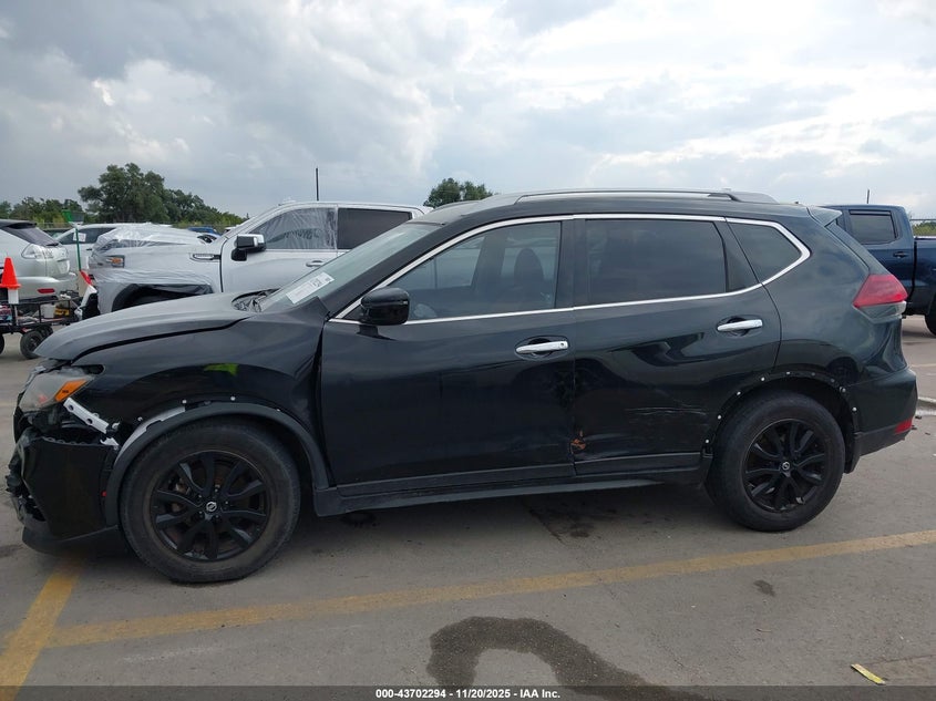 5N1AT2MT9KC745063 2019 NISSAN ROGUE photo no. 17