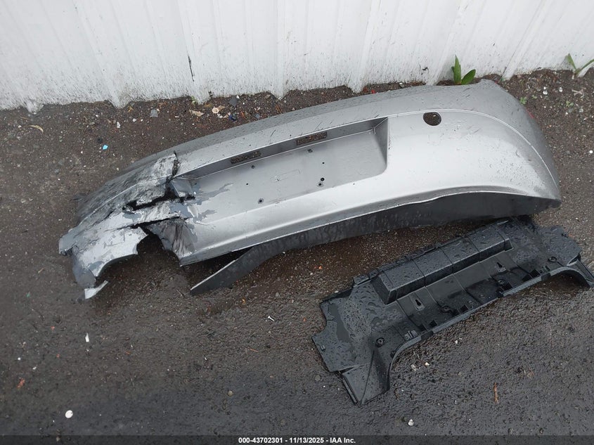 2003 BMW Z4 3.0I VIN: 4USBT53483LT23575 Lot: 43702301