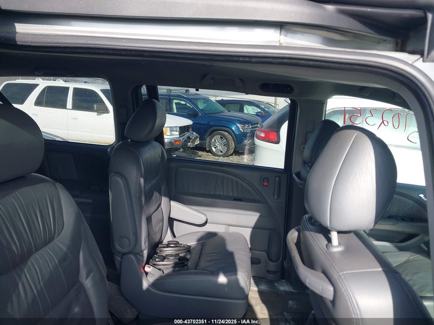 2007 Honda Odyssey Ex-L VIN: 5FNRL38707B035425 Lot: 43702351