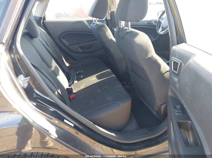 2015 Ford Fiesta Se VIN: 3FADP4BJ5FM216285 Lot: 43702442