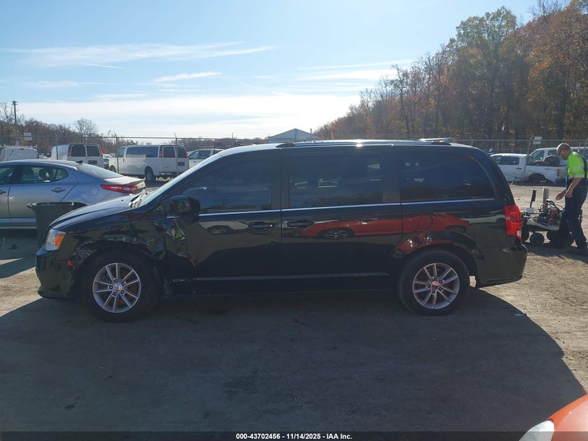 2019 Dodge Grand Caravan Sxt VIN: 2C4RDGCG5KR749463 Lot: 43702456