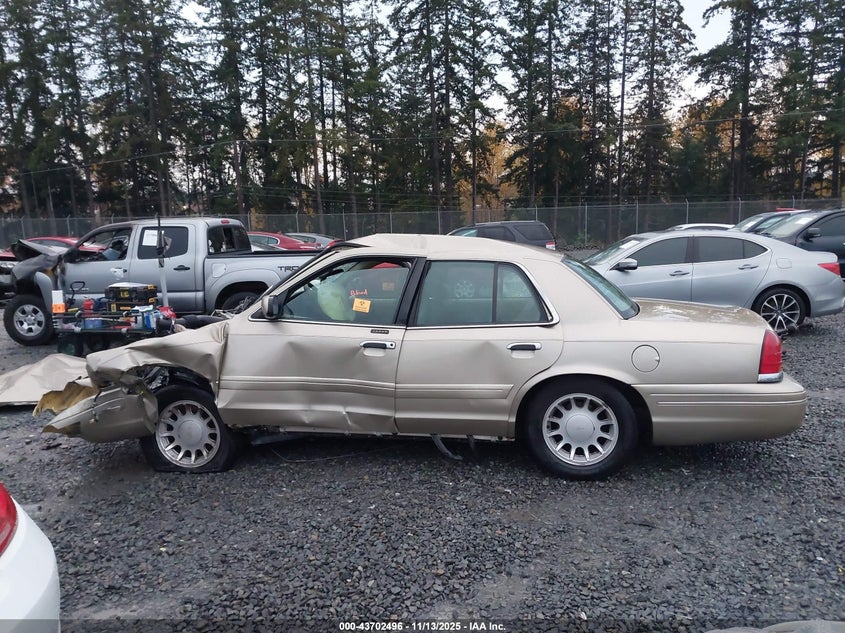 2000 Ford Crown Victoria Lx VIN: 2FAFP74W9YX100422 Lot: 43702496