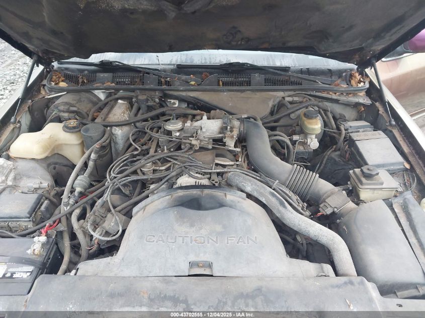 1997 Mercury Grand Marquis Gs VIN: 2MELM74W0VX725260 Lot: 43702555