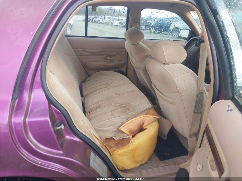 1997 Mercury Grand Marquis Gs VIN: 2MELM74W0VX725260 Lot: 43702555