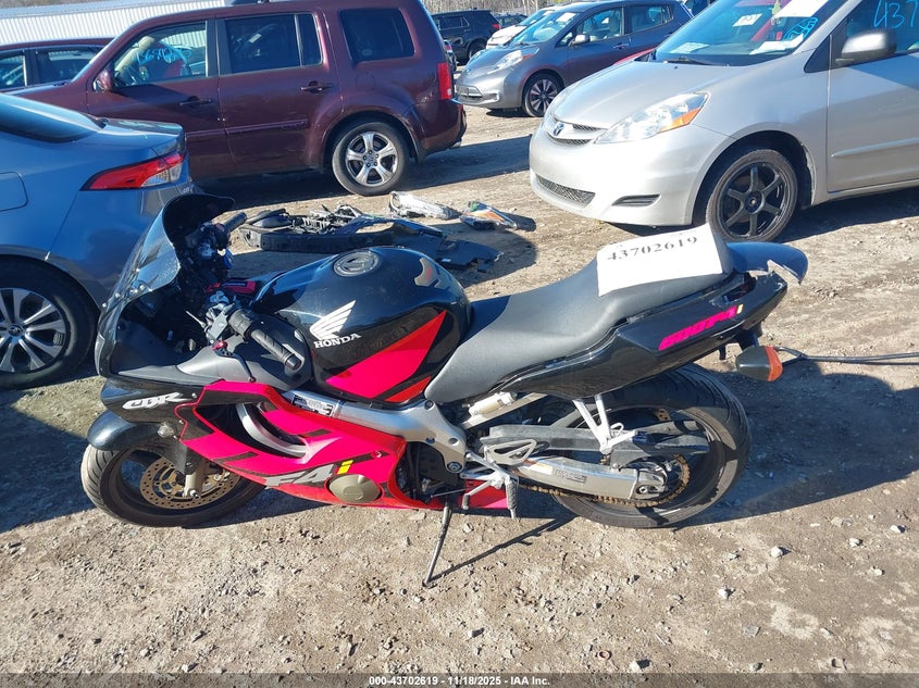 2004 Honda Cbr600 F4 VIN: JH2PC35004M501587 Lot: 43702619