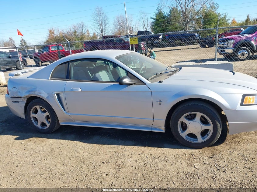2003 Ford Mustang VIN: 1FAFP40493F436109 Lot: 43702625