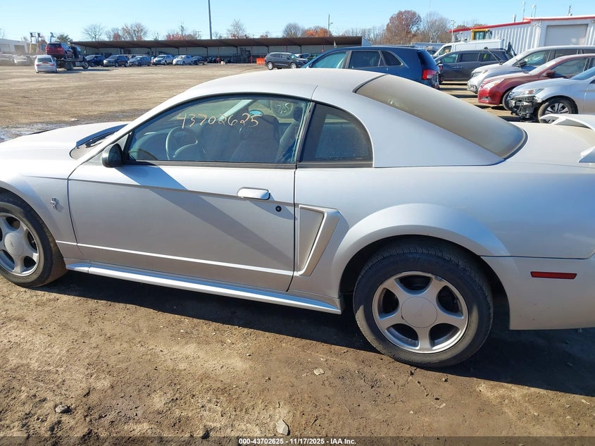 2003 Ford Mustang VIN: 1FAFP40493F436109 Lot: 43702625