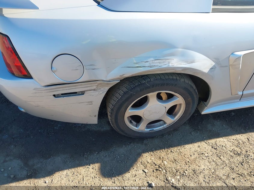 2003 Ford Mustang VIN: 1FAFP40493F436109 Lot: 43702625