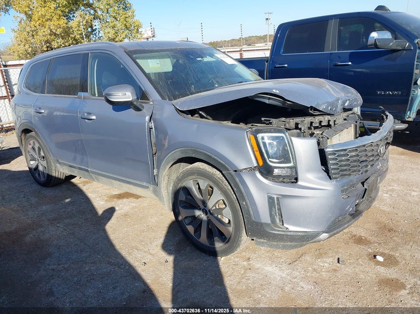 KIA TELLURIDE EX