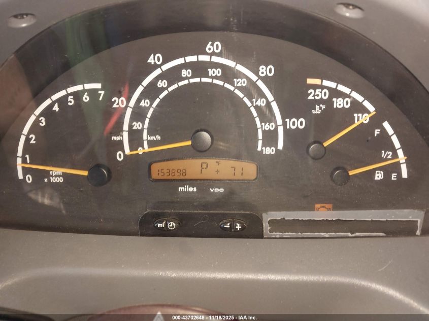 2003 Dodge Sprinter Van 2500 Super High Ceiling VIN: WD2YD742635570943 Lot: 43702648