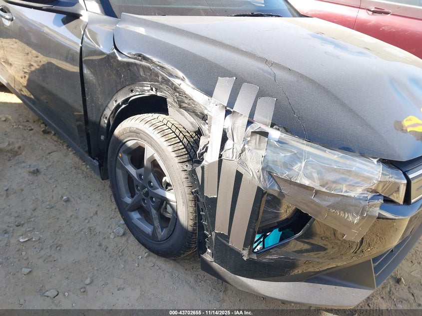 2025 Kia K4 Lxs VIN: 3KPFT4DEXSE035671 Lot: 43702655