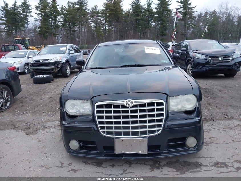 2007 Chrysler 300C Srt8 VIN: 2C3LA73W97H627177 Lot: 43702663