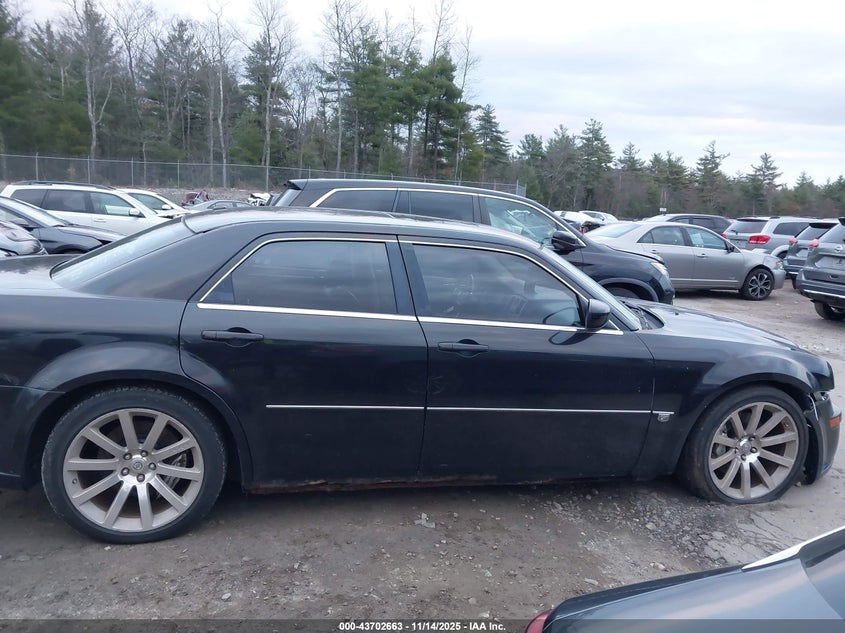 2007 Chrysler 300C Srt8 VIN: 2C3LA73W97H627177 Lot: 43702663